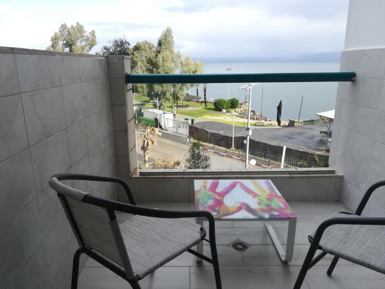 Apartment By The Lake Tiberíades Exterior foto